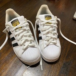 Adidas Superstar